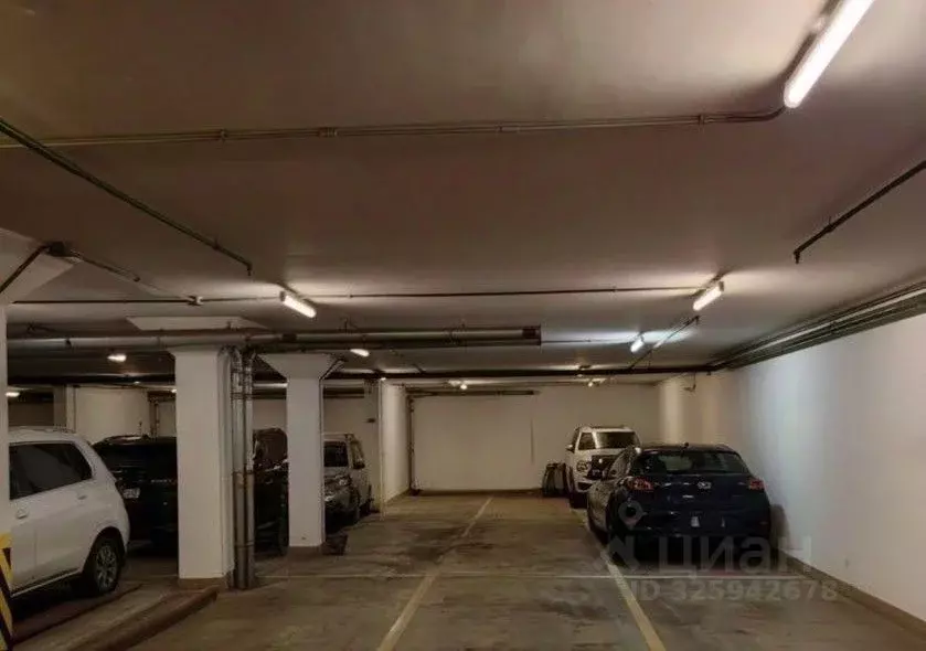 Гараж в Москва ул. Академика Пилюгина, 24К1 (14 м) - Фото 1