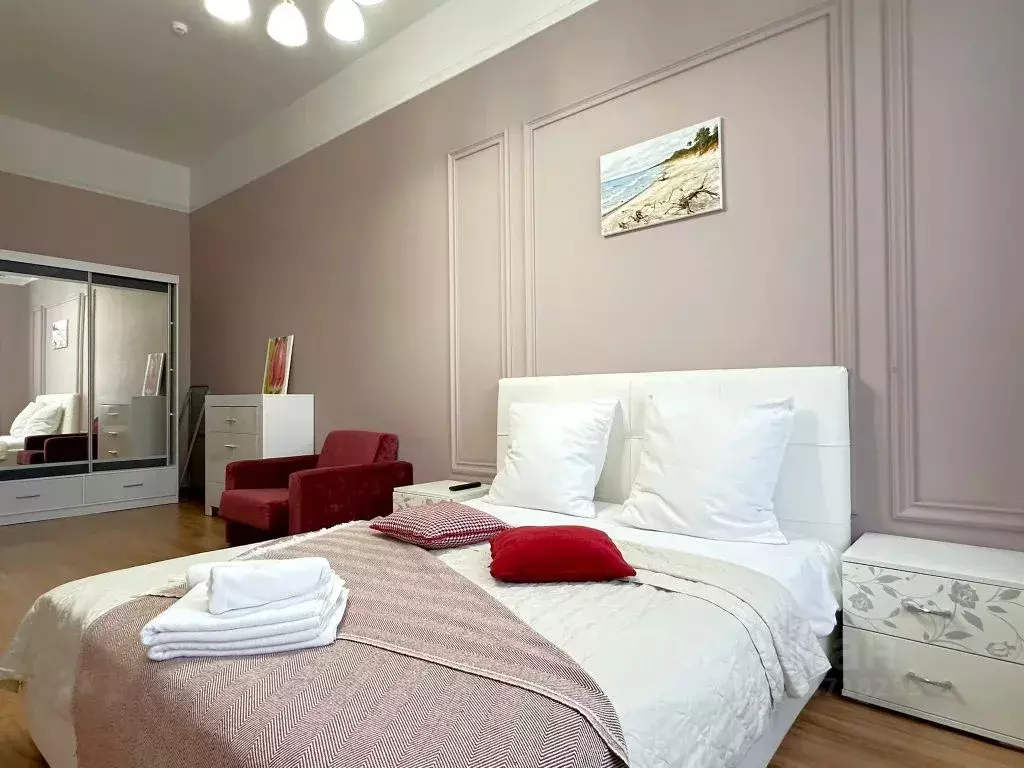 Комната Калининградская область, Пионерский Комсомольская ул., 10 - Фото 1