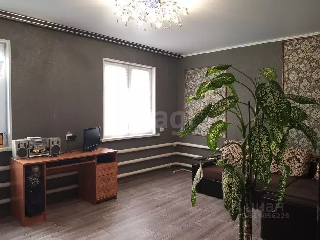 Дом в Саратовская область, Балашов Трудовая ул., 7 (155 м) - Фото 0