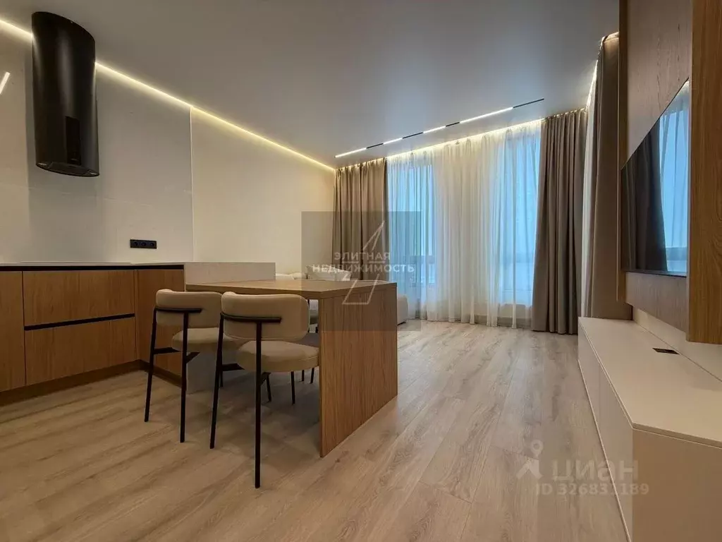 2-к кв. Татарстан, Казань ул. Алексея Козина, 8 (52.0 м) - Фото 1