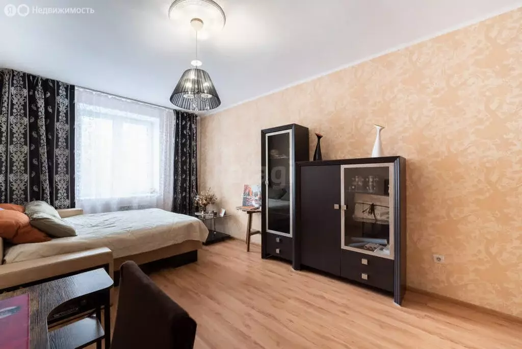 1-комнатная квартира: Калининград, Брусничная улица, 1 (42 м) - Фото 2