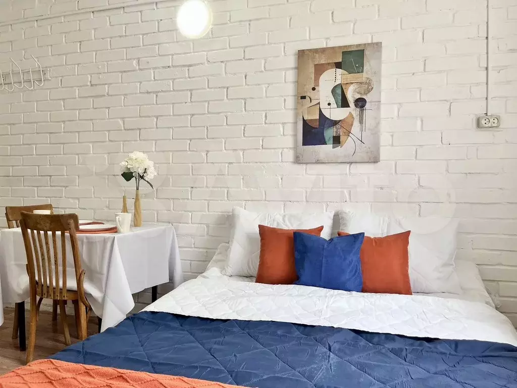 Комната 12,1 м в 3-к., 1/3 эт. - Фото 0