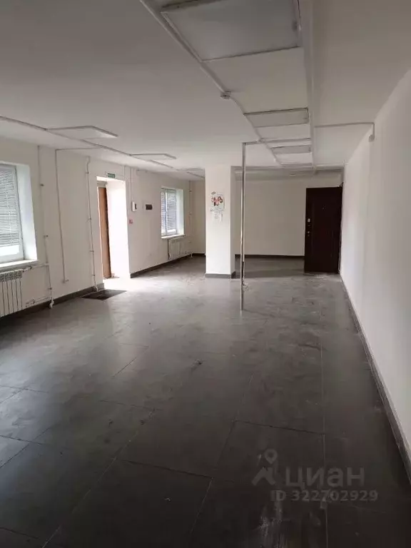 Помещение свободного назначения в Волгоградская область, Рудня рп ул. ... - Фото 1