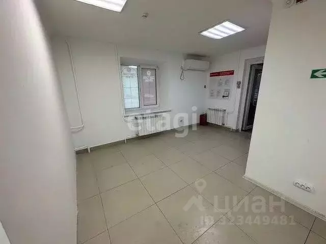 Торговая площадь в Тюменская область, Тюмень Широтная ул., 119 (34 м) - Фото 1