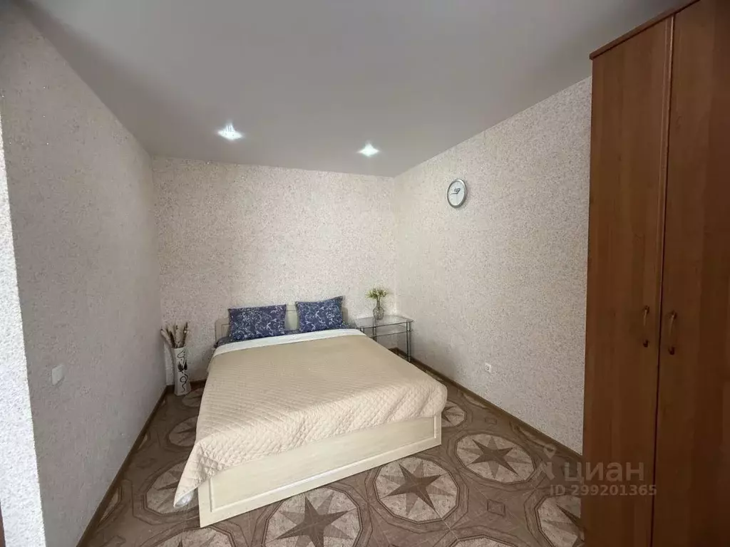 1-к кв. Тюменская область, Тюмень Харьковская ул., 68 (40.0 м) - Фото 1
