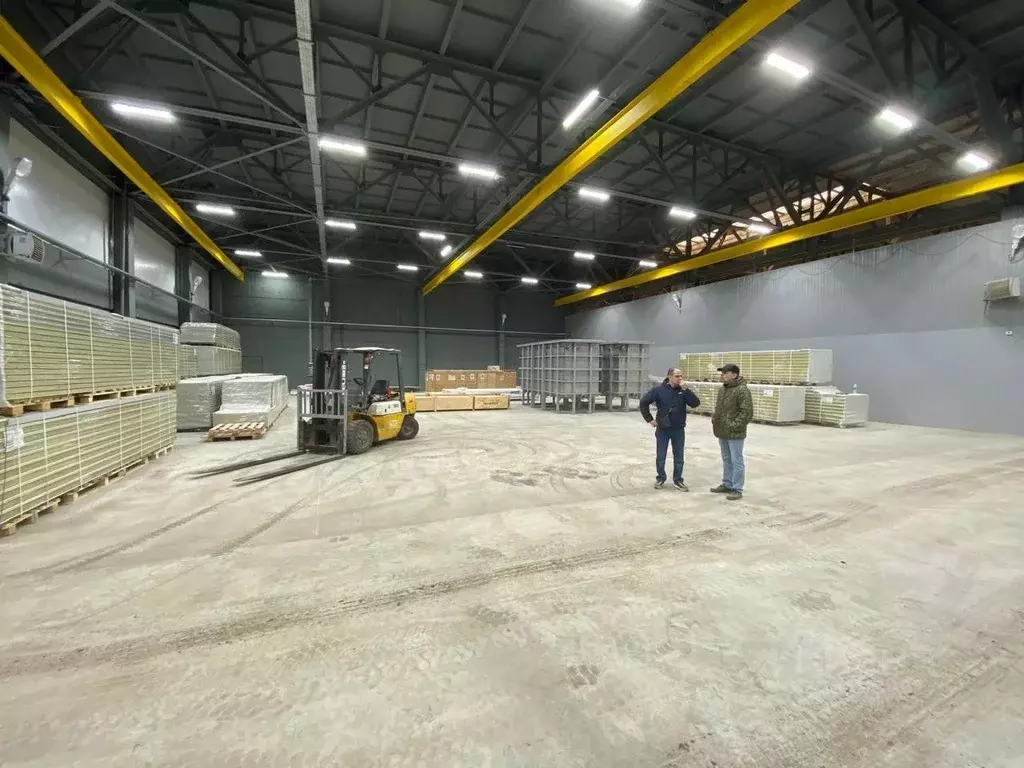 Производственное помещение в Тверская область, Вышний Волочек ул. ... - Фото 1