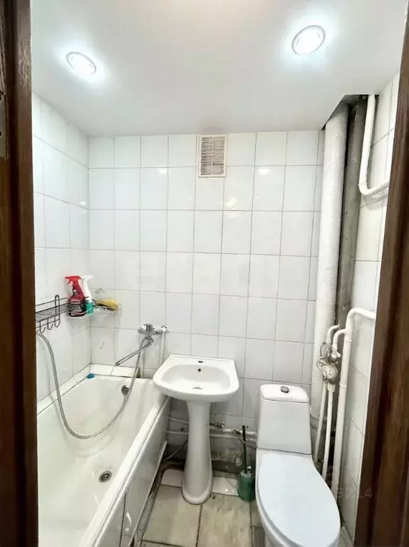 Студия Кемеровская область, Кемерово просп. Ленина, 142А (17.0 м) - Фото 1