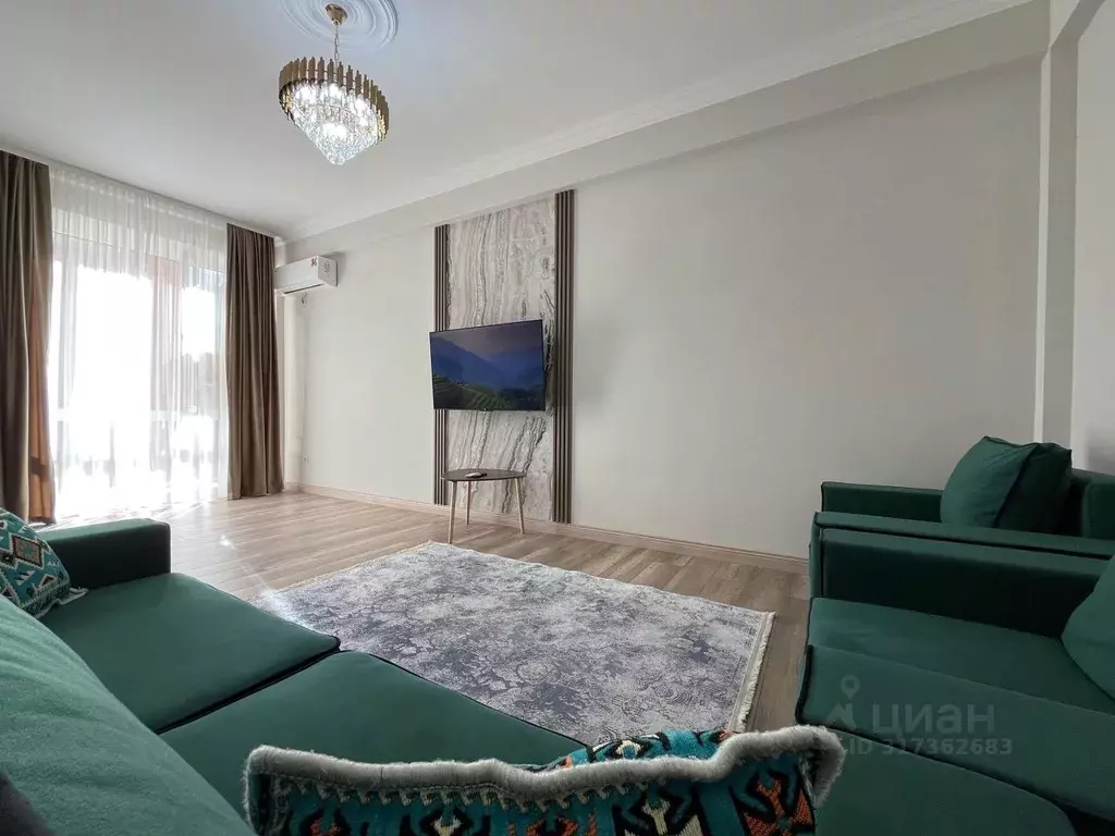 1-к кв. Дагестан, Махачкала ул. Кадарская, 40 (75.0 м) - Фото 0