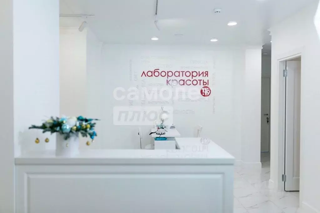 Помещение свободного назначения в Курская область, Железногорск ул. ... - Фото 1