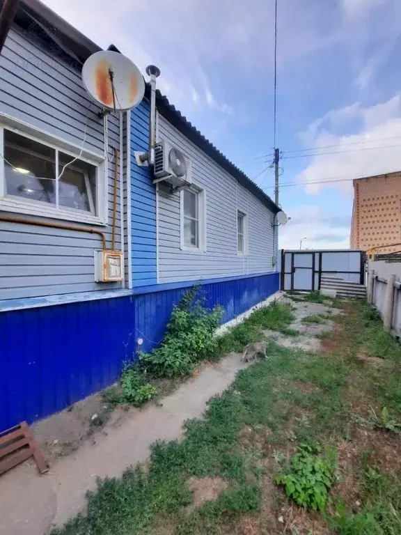 Дом в Воронежская область, Богучар ул. 25 Октября, 75 (38 м) - Фото 1