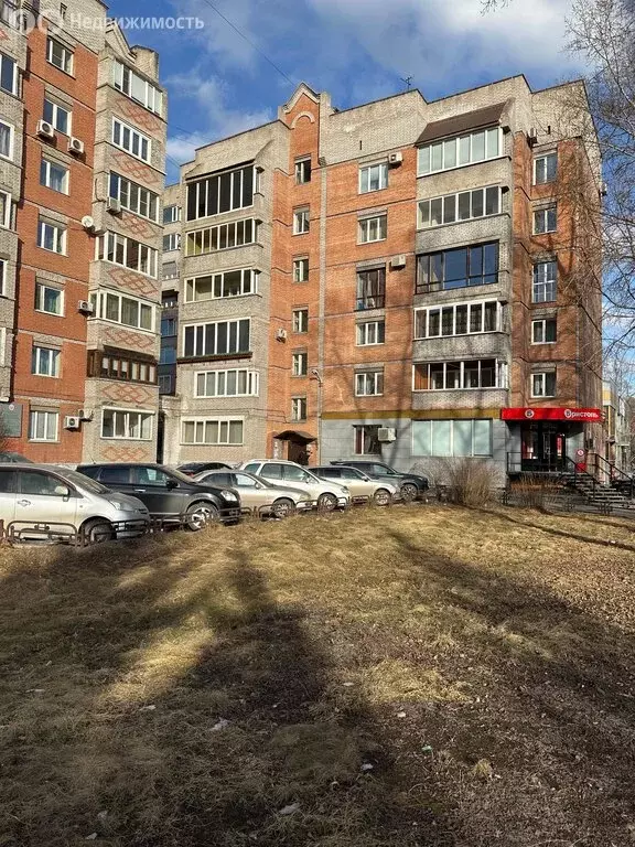 4-комнатная квартира: Абакан, улица Пушкина, 40 (149.1 м) - Фото 1