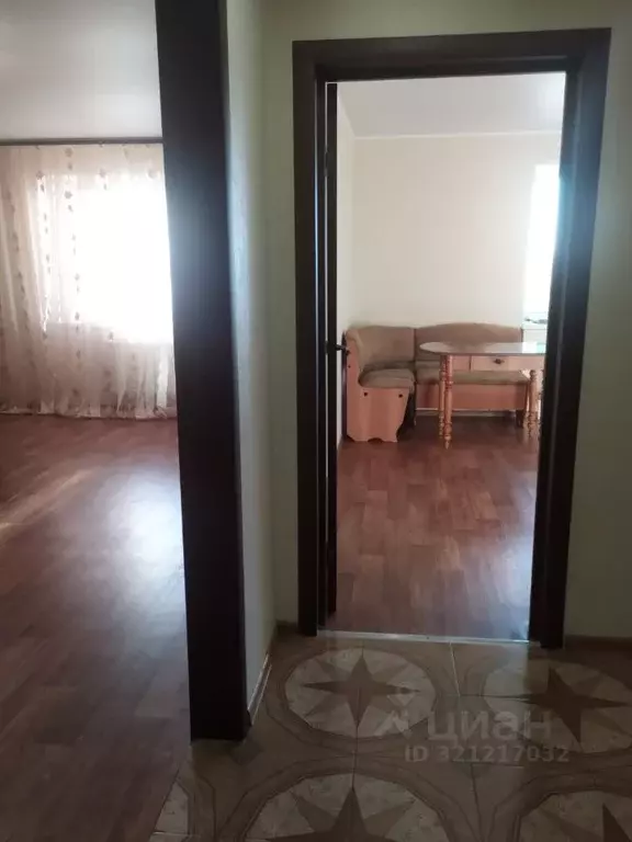 1-к кв. Саратовская область, Энгельс Краснодарская ул., 9 (40.0 м) - Фото 1