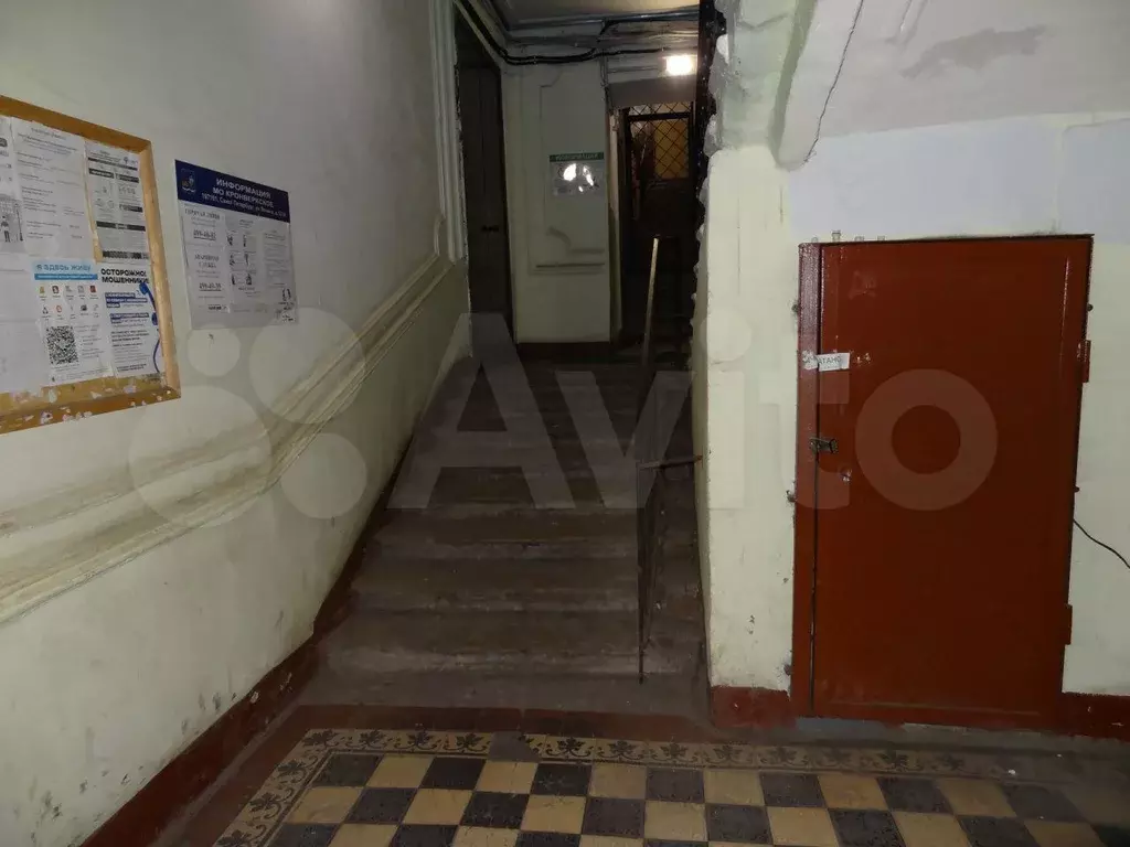 Комната 16 м в 5-к., 4/4 эт. - Фото 1