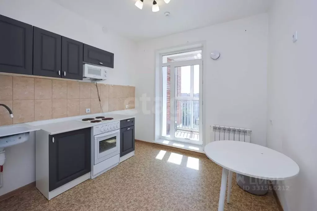 2-к кв. Хабаровский край, Хабаровск Аэродромная ул., 94Бк1 (51.1 м) - Фото 1