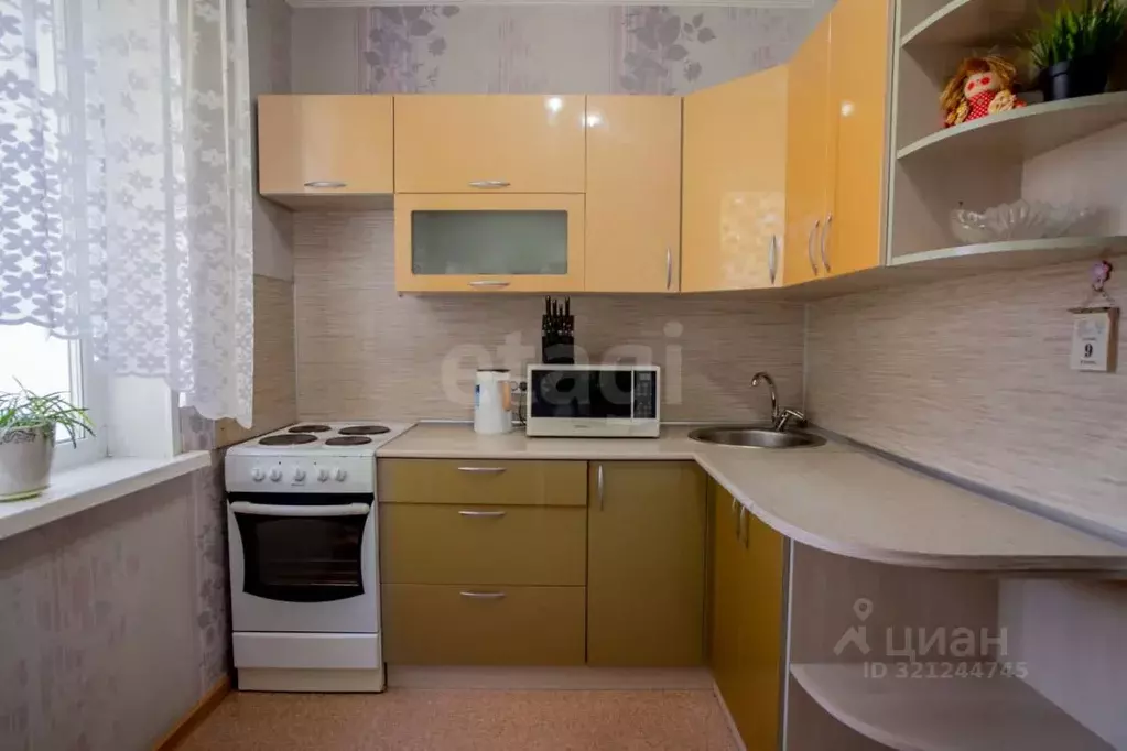 2-к кв. Томская область, Томск просп. Мира, 35 (53.8 м) - Фото 1