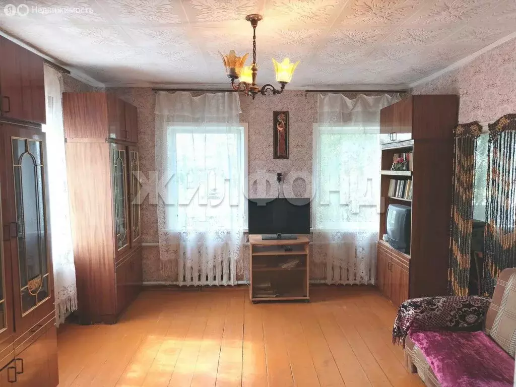 Дом в Карасук, улица Ландика (64 м) - Фото 1