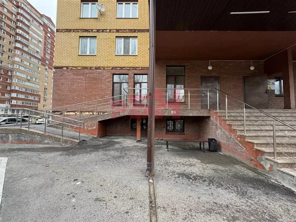 Офис в Тюменская область, Тюмень Депутатская ул., 110 (330 м) - Фото 1