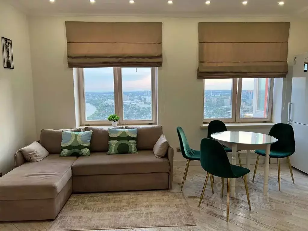 2-к кв. Московская область, Красногорск ул. Авангардная, 10 (75.0 м) - Фото 0