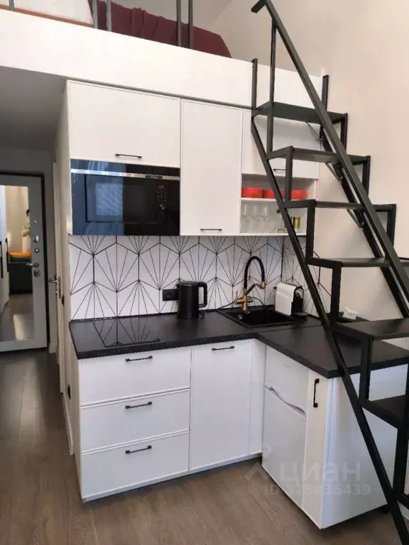 Студия Краснодарский край, Краснодар ул. Димитрова, 202 (32.4 м) - Фото 1