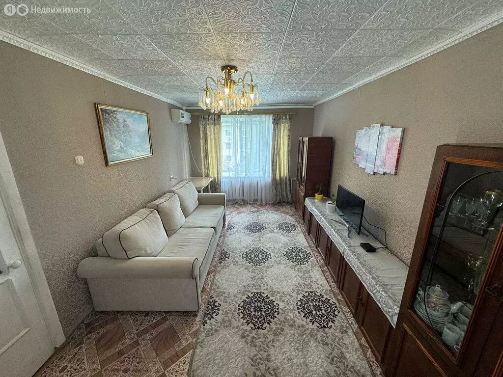 2-комнатная квартира: Комсомольск-на-Амуре, улица Аллея Труда, 58к2 ... - Фото 0