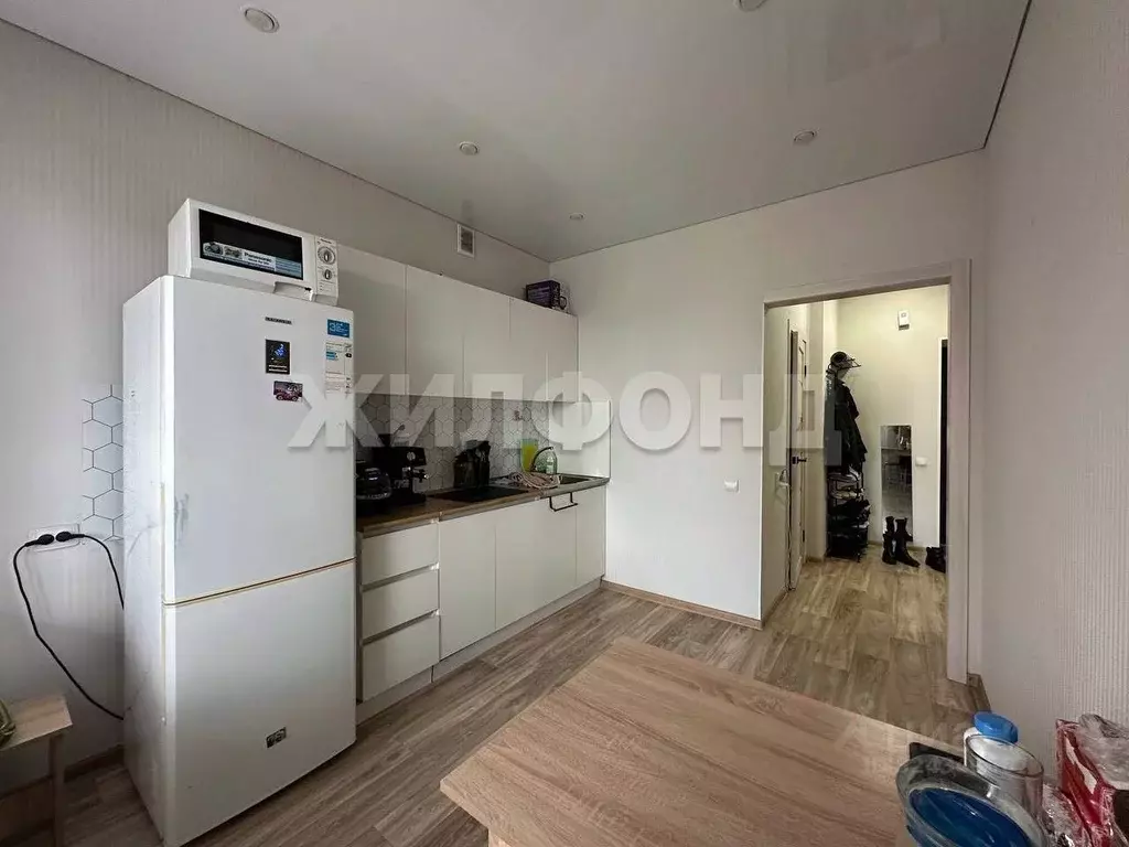 1-к кв. Хакасия, Абакан ул. Генерала Тихонова, 6 (37.3 м) - Фото 2