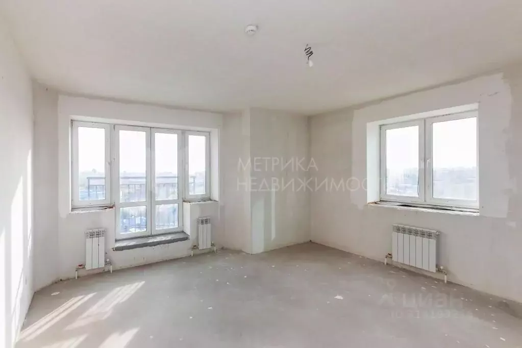 2-к кв. Тюменская область, Тюмень Первомайская ул., 50 (66.1 м) - Фото 0