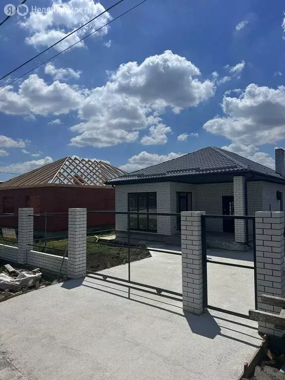 Дом в станица Динская, улица Янковского (120 м) - Фото 1