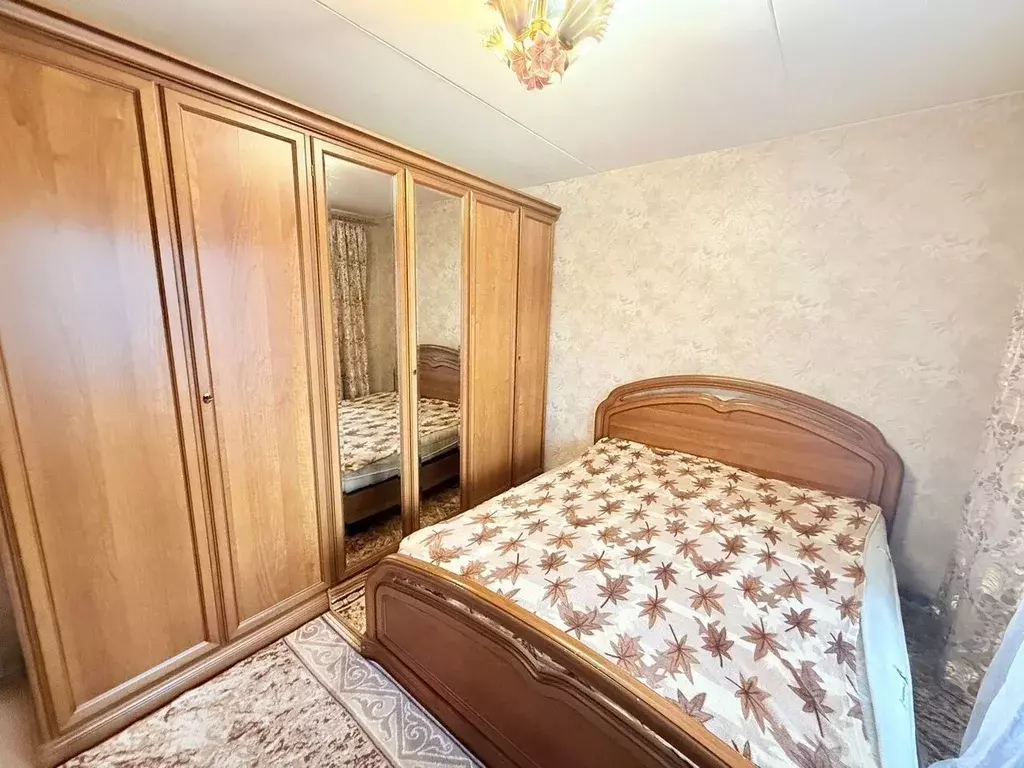 3-к кв. Свердловская область, Екатеринбург ул. Бебеля, 114 (70.0 м) - Фото 2