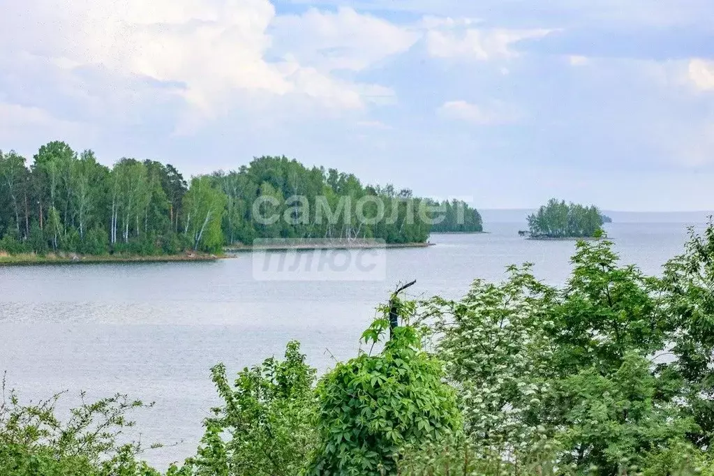 Участок в Челябинская область, Кыштымский городской округ, пос. ... - Фото 1