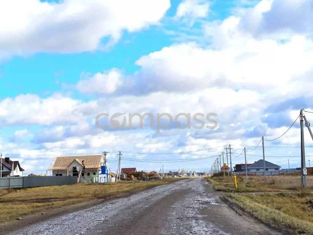 Участок в Тюменская область, Тюменский район, д. Падерина Луговая ул. ... - Фото 0