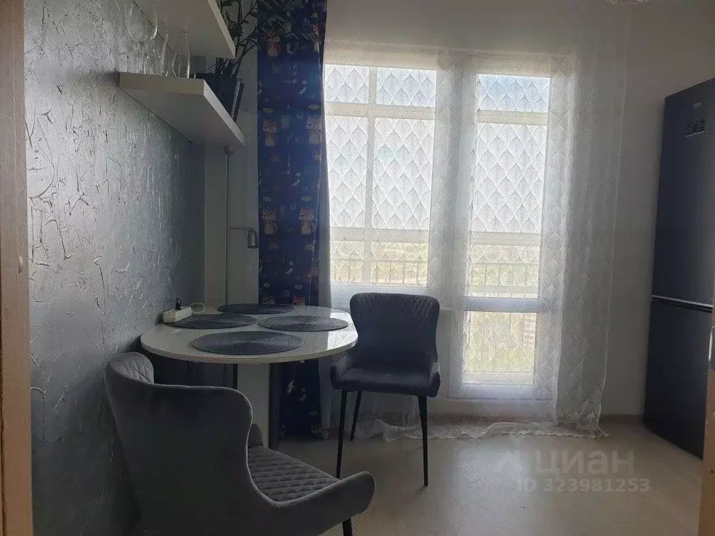 1-к кв. Свердловская область, Екатеринбург ул. Расточная, 31А (37.0 м) - Фото 2