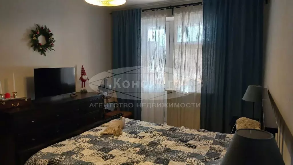 Продается 3-комнатная квартира - Фото 1