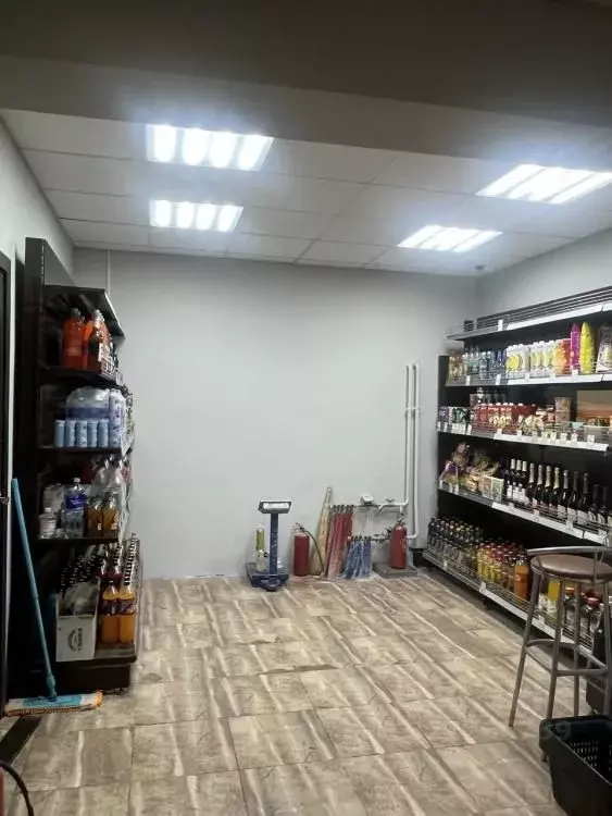 Торговая площадь в Иркутская область, Иркутск проезд Юрия Тена, 10 (63 ... - Фото 2