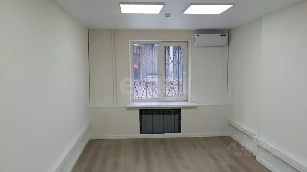 Офис в Тюменская область, Тюмень ул. Дружбы, 207 (17 м) - Фото 1