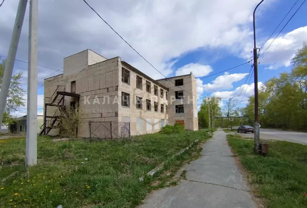 Офис в Свердловская область, Полевской ул. Челюскинцев, 43 (3000 м) - Фото 1