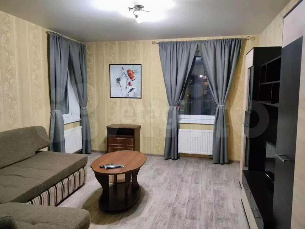 2-к. квартира, 58 м, 6/17 эт. - Фото 1