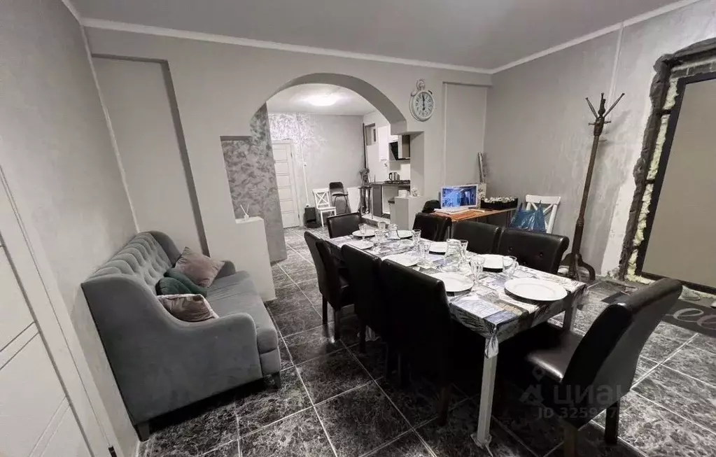 Дом в Ростовская область, Азовский район, Обильненское с/пос, пос. ... - Фото 1