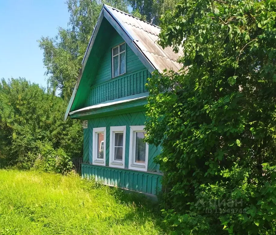 Дом в Новгородская область, Шимский район, Медведское с/пос, с. ... - Фото 0