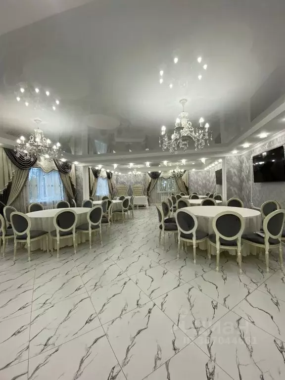 Дом в Новосибирская область, Новосибирск Сестрорецкая ул. (1000 м) - Фото 1