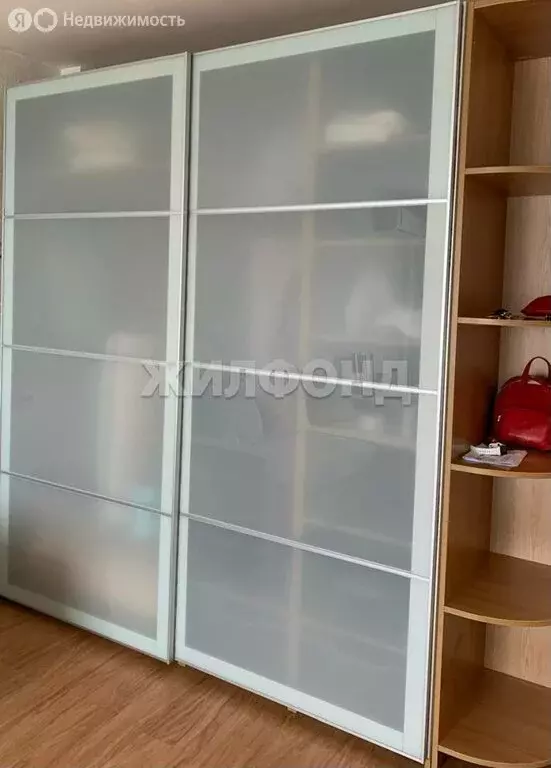 1-комнатная квартира: Новосибирск, улица Кирова, 110 (32.9 м) - Фото 1