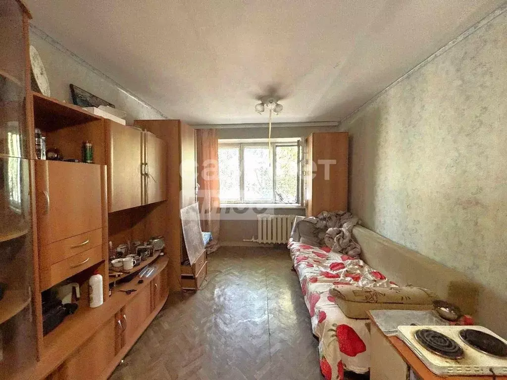 Комната Омская область, Омск просп. Космический, 22к2 (17.2 м) - Фото 1