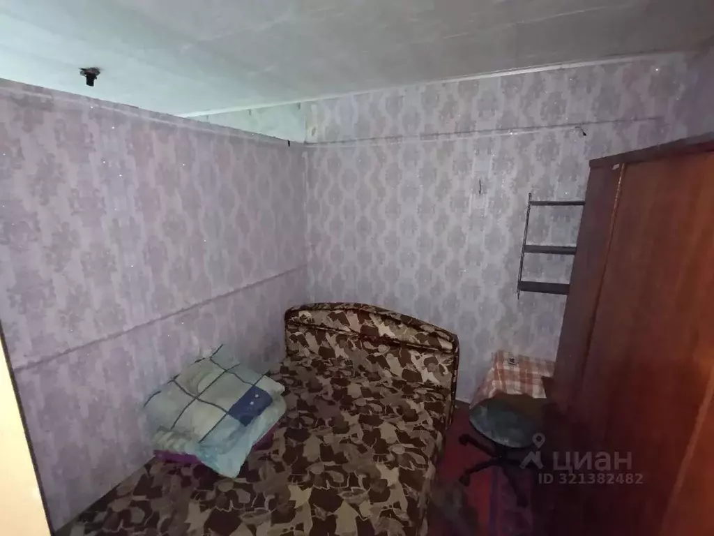 2-к кв. Тульская область, Одоев рп ул. 50 лет Октября, 64А (45.5 м) - Фото 0