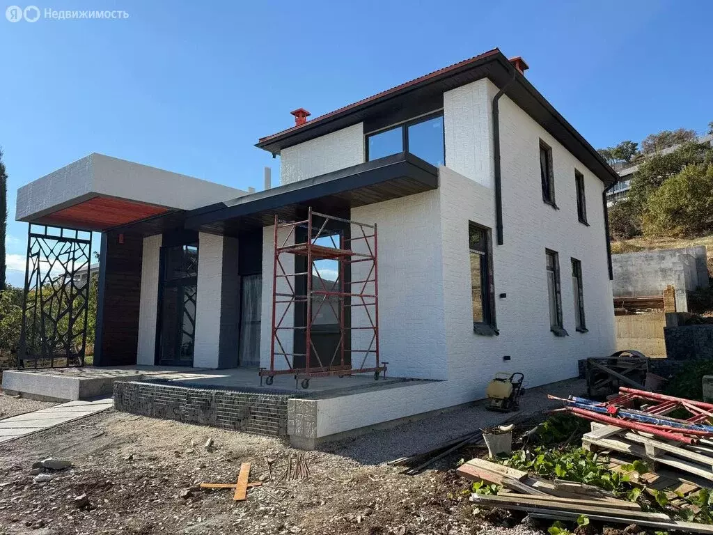 Дом в Малореченское, улица Рамазанова, 14 (212 м) - Фото 1