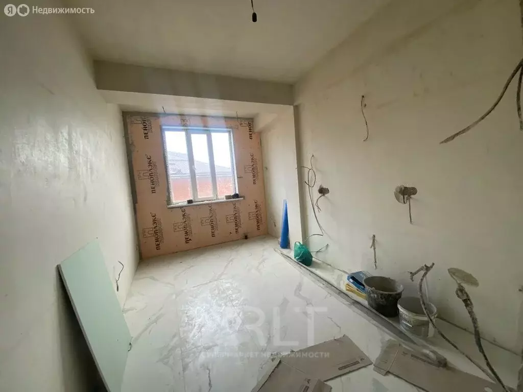 1-комнатная квартира: Махачкала, улица Зои Космодемьянской, 48 (45 м) - Фото 1