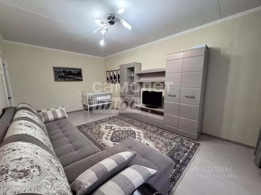 2-к кв. Татарстан, Нижнекамск ул. Менделеева, 13А (52.5 м) - Фото 1