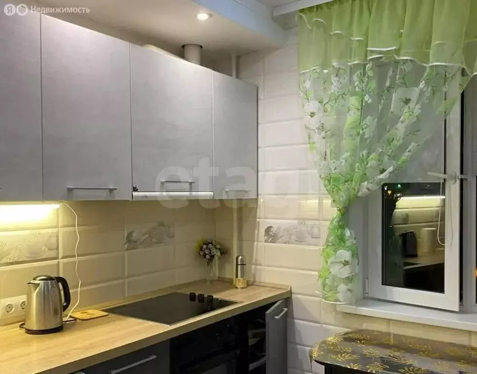 2-комнатная квартира: Белгород, улица 5 Августа, 29А (50.9 м) - Фото 1