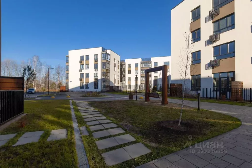 Склад в Тюменская область, Тюмень ул. Сергея Свиридова, 7 (3 м) - Фото 1