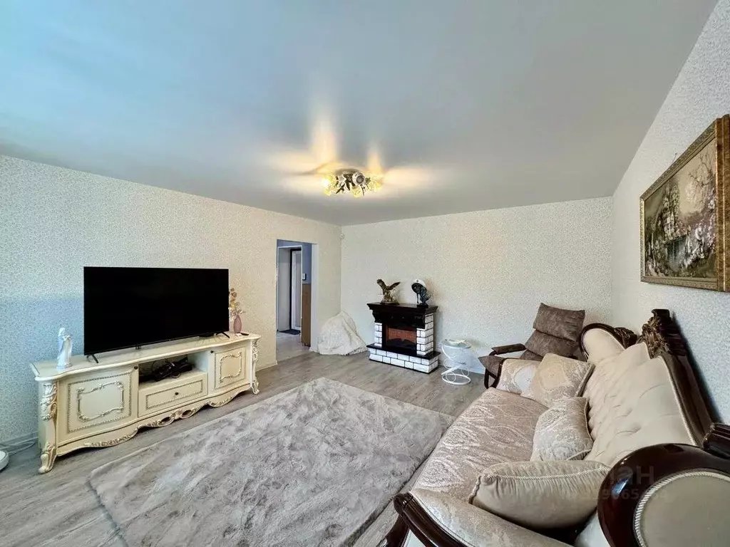 Квартира, 3 комнаты, 77 м - Фото 1