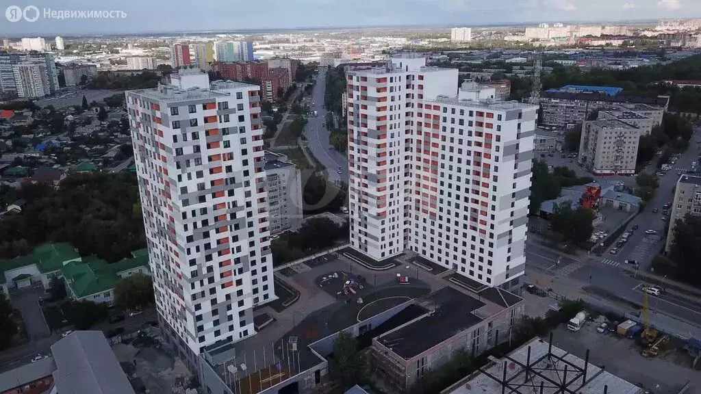 1-комнатная квартира: Тюмень, улица Менжинского, 60 (35 м) - Фото 0