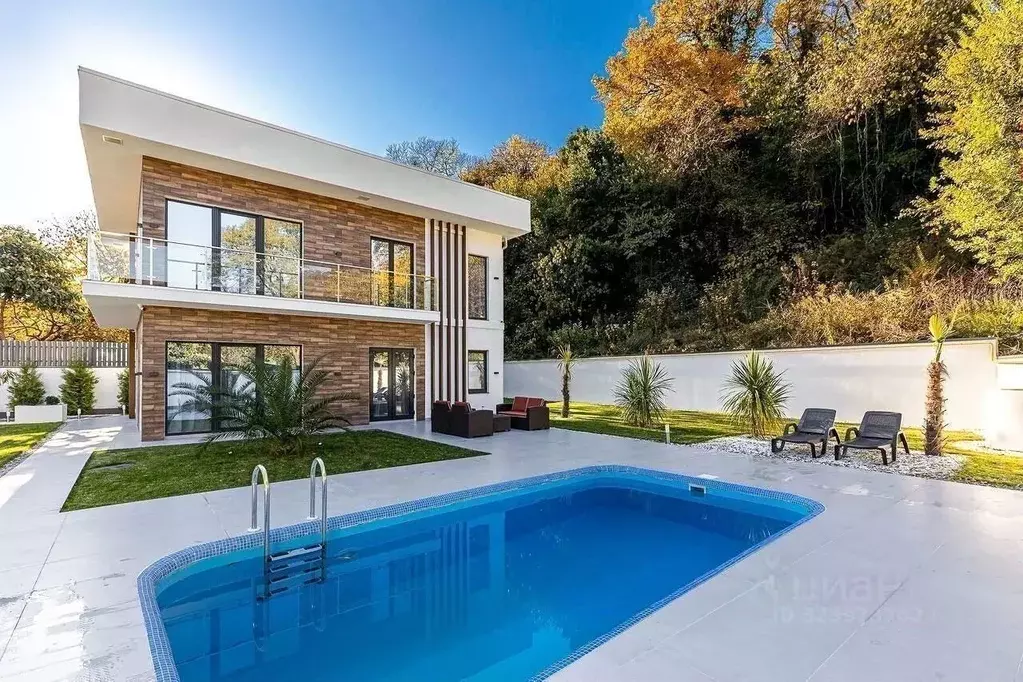 Дом в Краснодарский край, Сочи Кутаисская ул. (160 м) - Фото 1